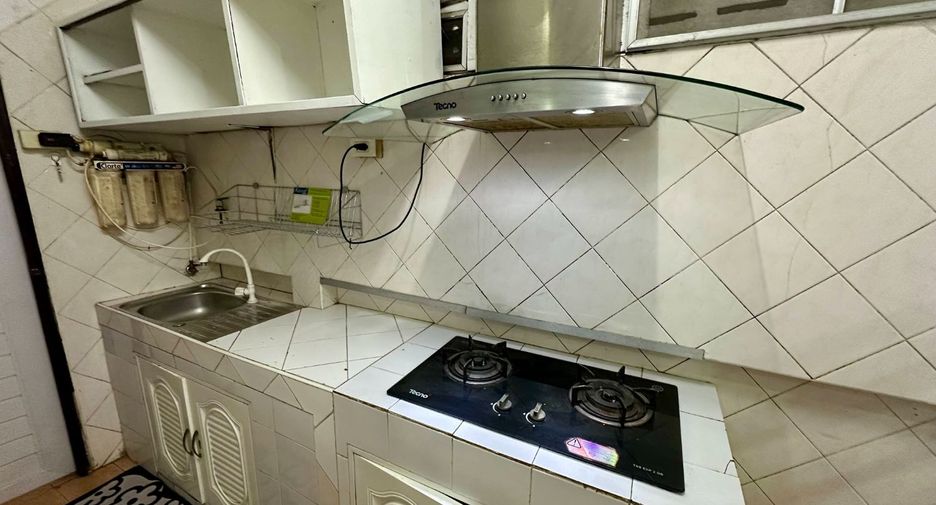 Haus zur Miete mit 3 Zimmer in Mueang Amnat Charoen, Amnat Charoen