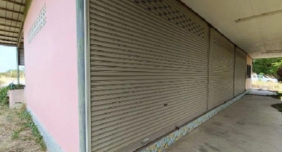 À vendre 1 chambre bureau à Khok Samrong, Lopburi