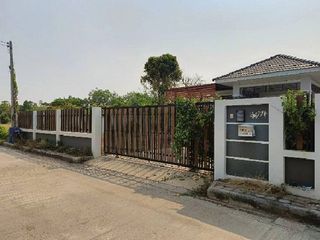 Продажа 1 кровать дом в Khok Samrong, Lopburi