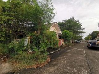 Продажа 1 кровать дом в Khok Samrong, Lopburi