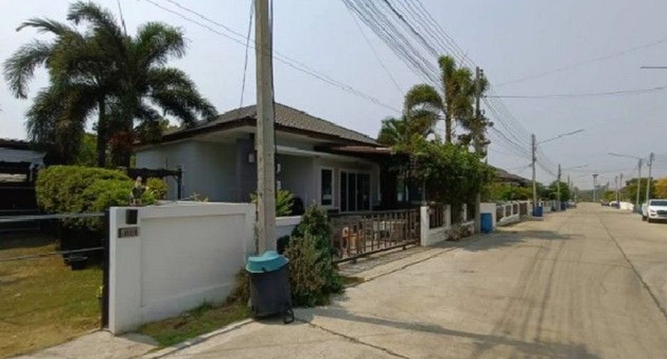 For sale 1 bed house in Khok Samrong, Lopburi