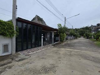 Продажа 1 кровать дом в Pak Tho, Ратбури