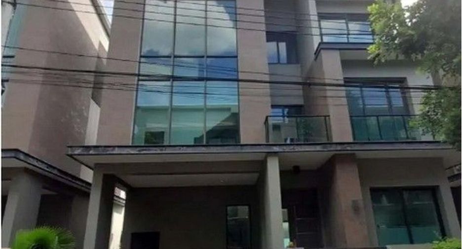 Продажа 1 кровать дом в Банг Суе, Бангкок