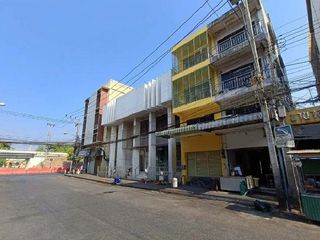 À vendre 1 chambre bureau à Pak Tho, Ratchaburi