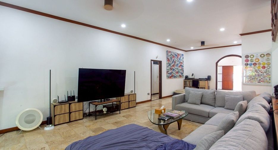 Villa zum Kauf mit 3 Zimmer in Hua Hin, Prachuap Khiri Khan