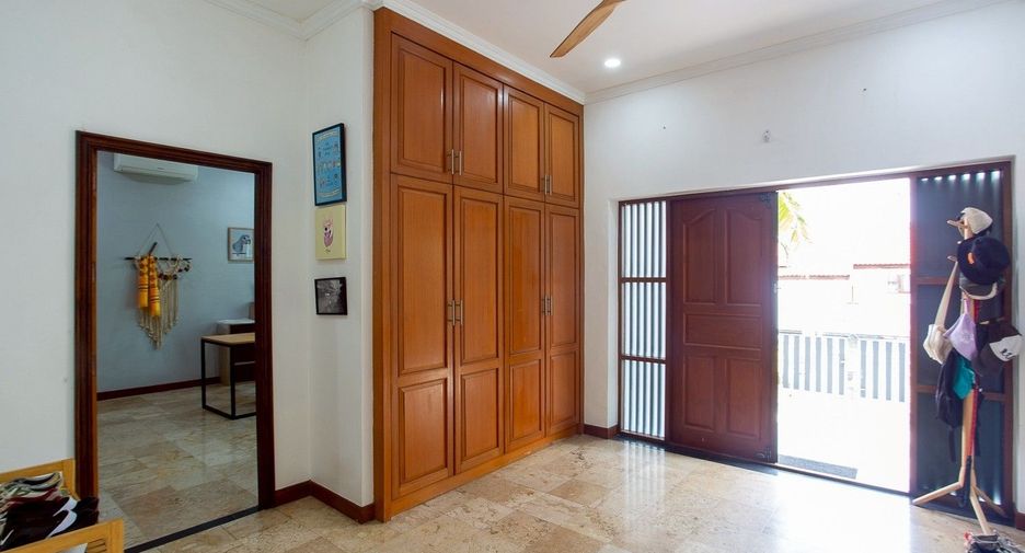 Villa zum Kauf mit 3 Zimmer in Hua Hin, Prachuap Khiri Khan