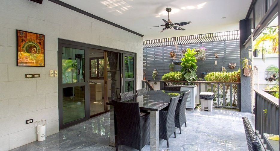 Villa zum Kauf mit 3 Zimmer in Hua Hin, Prachuap Khiri Khan