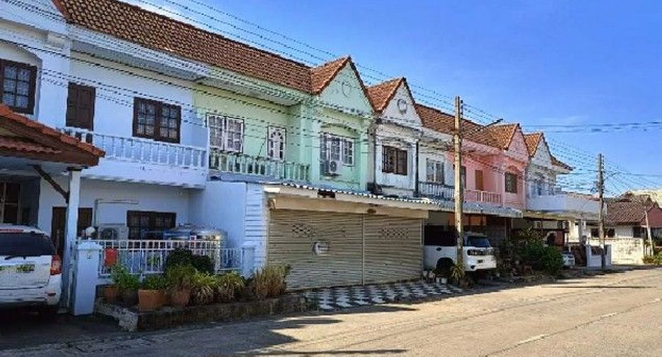 Reihenhaus zum Kauf mit 1 Zimmer in Mueang Phetchabun, Phetchabun