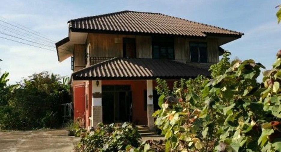 Haus zum Kauf mit 1 Zimmer in Sanom, Surin