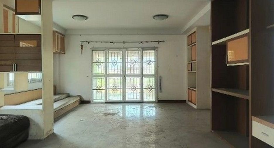 Casa en venta de 1 habitaciones en Bang Len, Nakhon Pathom