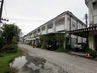 出售 1 卧室 商业空间 在 Kapong, Phangnga
