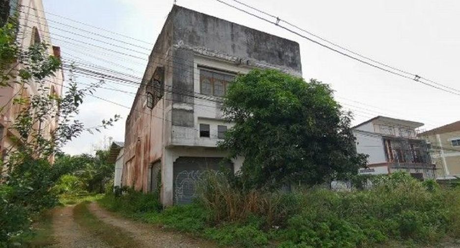 Local comercial en venta de 3 habitaciones en Tha Sae, Chumphon