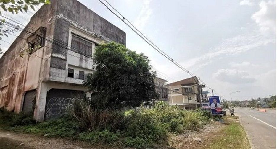 Local comercial en venta de 3 habitaciones en Tha Sae, Chumphon