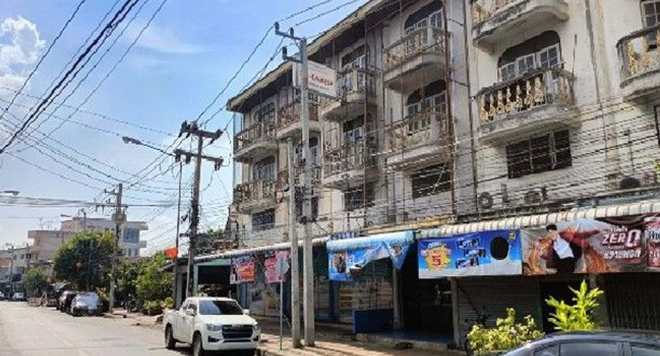 For sale 1 Beds retail Space in Mueang Suphanburi, Suphan Buri