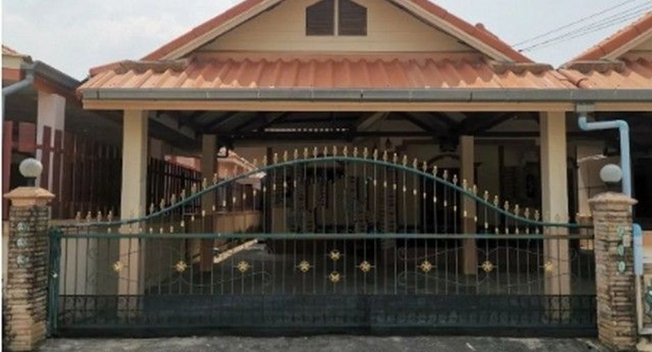 Haus zum Kauf mit 1 Zimmer in Ban Bueng, Chonburi