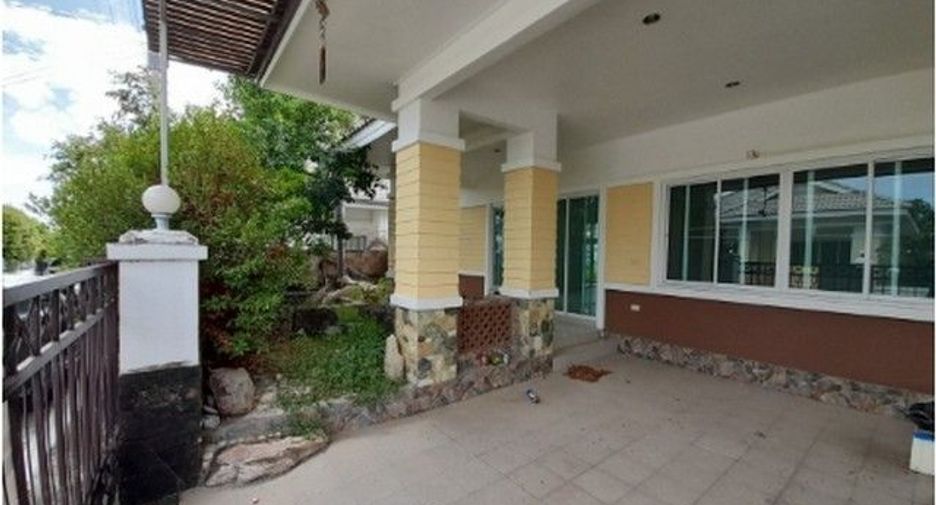 Продажа 1 кровать дом в Ban Bueng, Чонбури