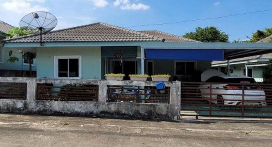 Haus zum Kauf mit 1 Zimmer in Ban Khai, Rayong