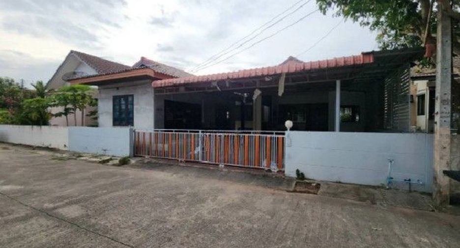 For sale 3 bedrooms house in Khiri Rat Nikhom, Surat Thani