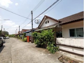 For sale 1 bed townhouse in Khiri Rat Nikhom, Surat Thani