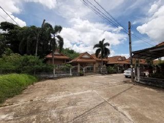 Haus zum Kauf mit 1 Zimmer in Khiri Rat Nikhom, Surat Thani