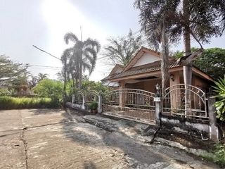 Haus zum Kauf mit 1 Zimmer in Khiri Rat Nikhom, Surat Thani
