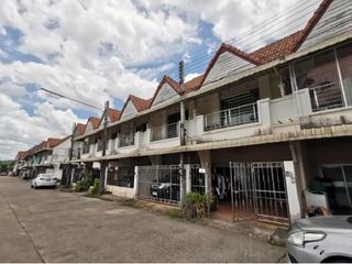 For sale 1 bed townhouse in Khiri Rat Nikhom, Surat Thani