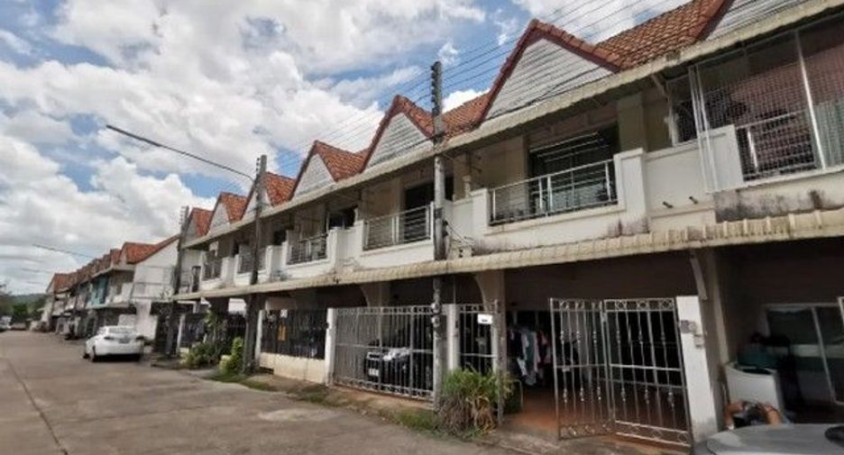 For sale 1 bed townhouse in Khiri Rat Nikhom, Surat Thani