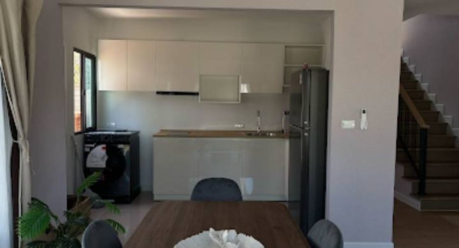 For rent and for sale 4 bedrooms house in Thalang, Phuket