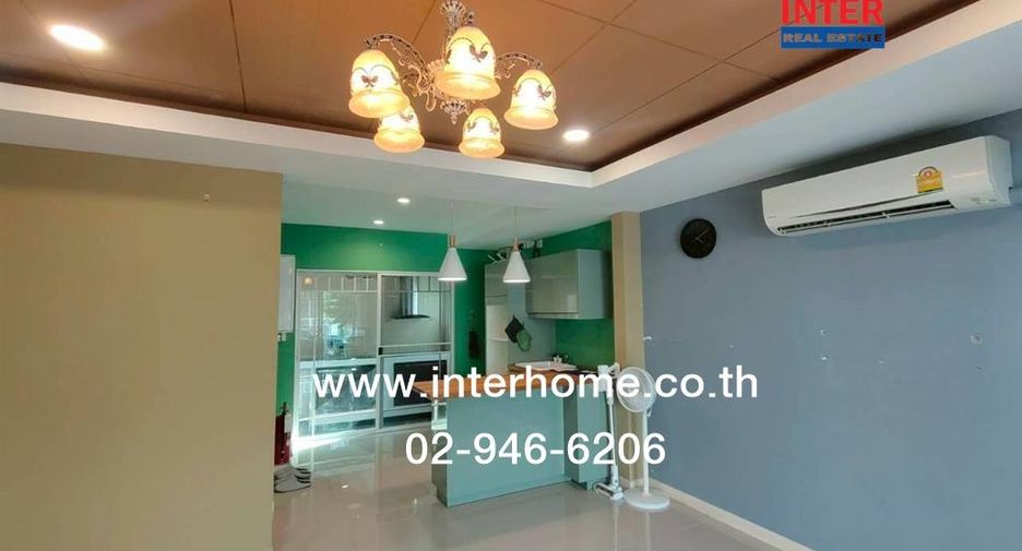 For sale 2 bedrooms townhouse in Lam Luk Ka, Pathum Thani
