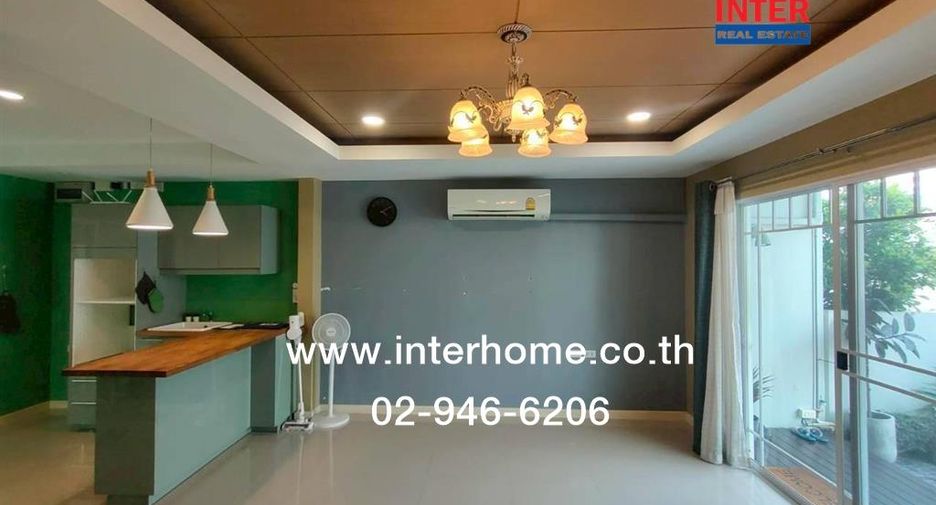 For sale 2 bedrooms townhouse in Lam Luk Ka, Pathum Thani