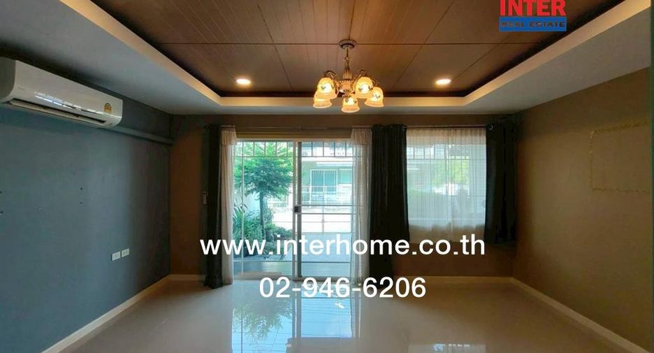 For sale 2 bedrooms townhouse in Lam Luk Ka, Pathum Thani