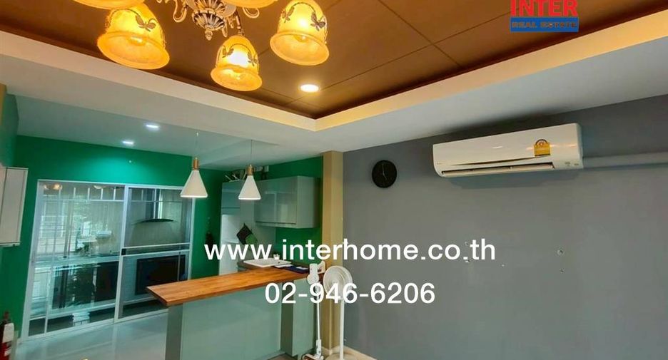 For sale 2 bedrooms townhouse in Lam Luk Ka, Pathum Thani