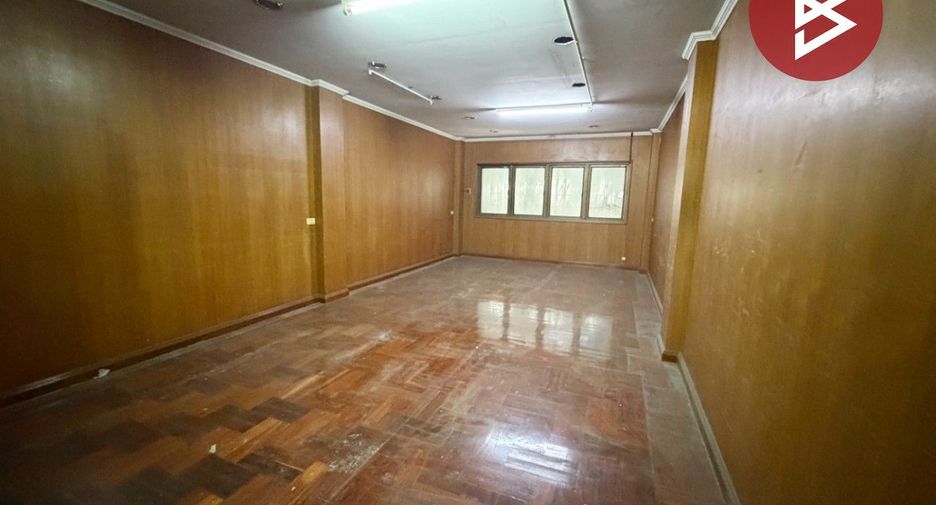 Gewerbefläche zum Kauf in Mueang Samut Prakan, Samut Prakan