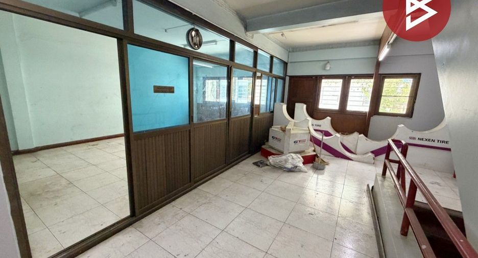 Gewerbefläche zum Kauf in Mueang Samut Prakan, Samut Prakan