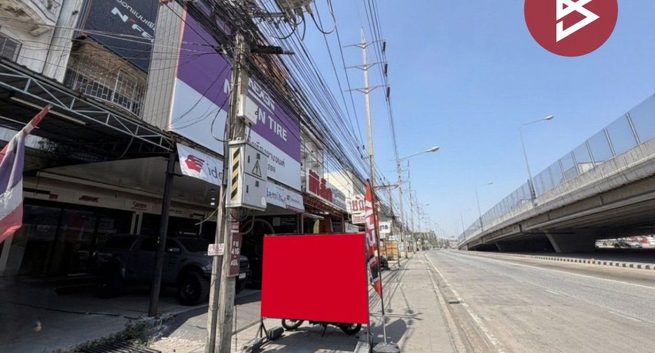 Gewerbefläche zum Kauf in Mueang Samut Prakan, Samut Prakan