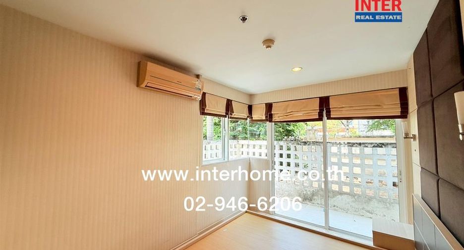 For sale 2 bedrooms condo in Phasi Charoen, Bangkok