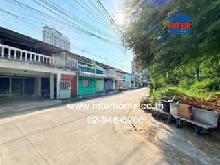 Casa adosada en venta de 3 habitaciones en Bang Khae, Bangkok