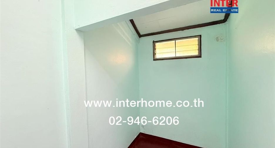 Reihenhaus zum Kauf mit 3 Zimmer in Bang Khae, Bangkok