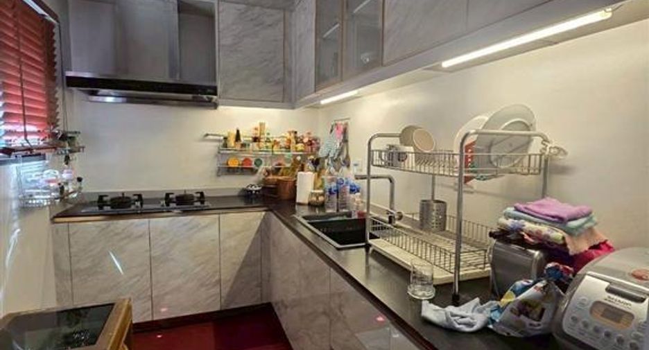 For sale 3 bedrooms house in Sai Mai, Bangkok