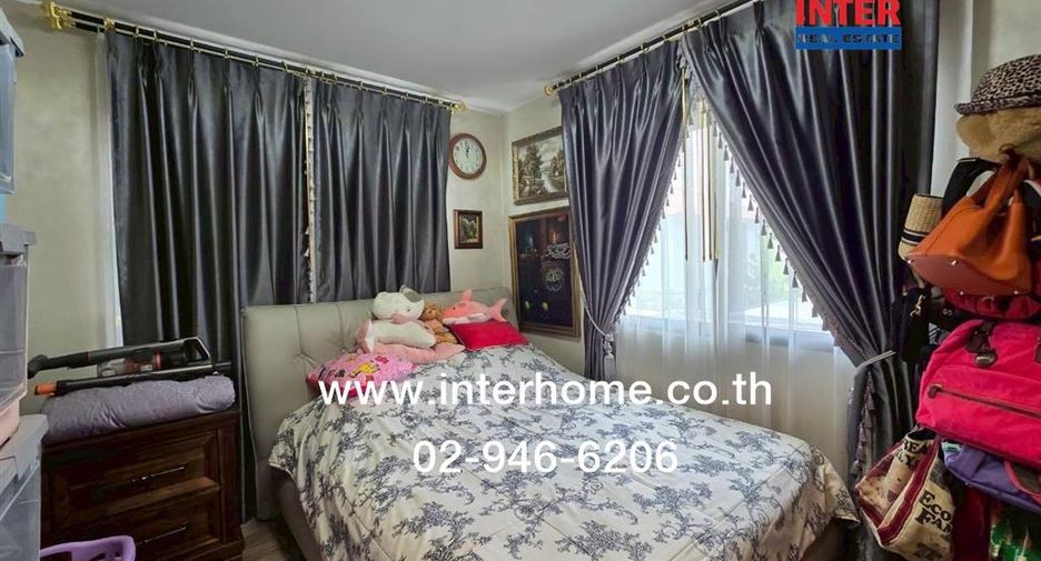 For sale 3 bedrooms house in Sai Mai, Bangkok