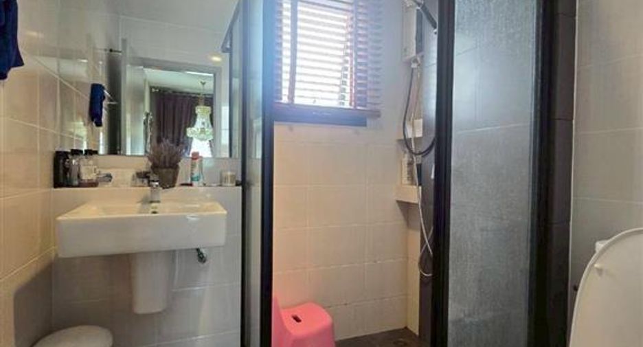 For sale 3 bedrooms house in Sai Mai, Bangkok