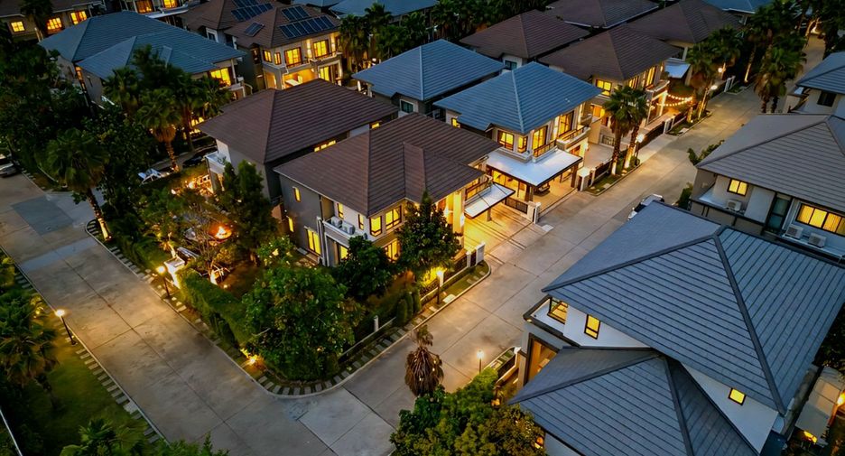 À vendre 4 chambres maison à Bang Bon, Bangkok