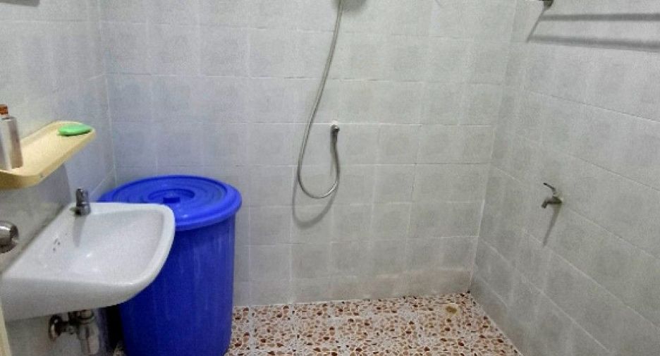 For sale 3 ベッドルーム house in Mueang Roi Et, Roi Et