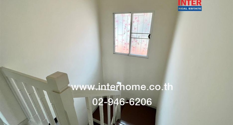 For sale 3 bedrooms townhouse in Bang Khun Thian, Bangkok