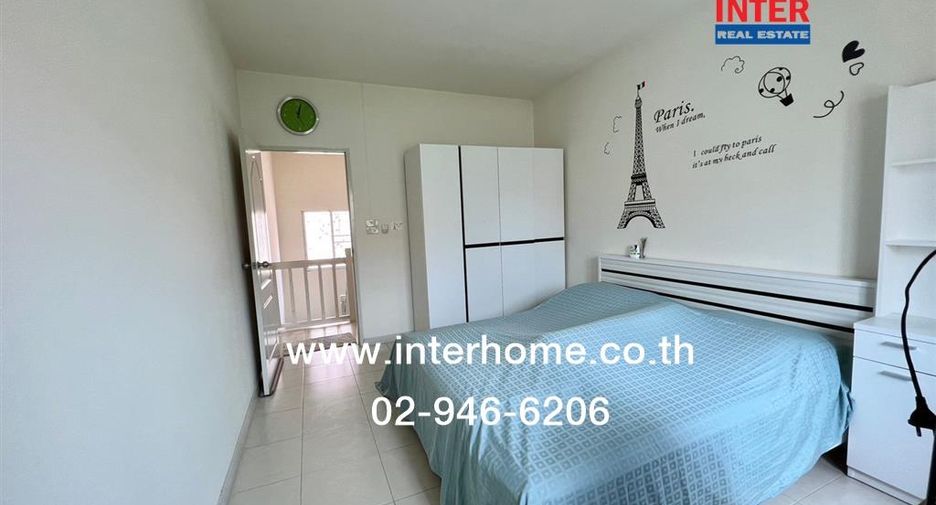 For sale 3 bedrooms townhouse in Bang Khun Thian, Bangkok
