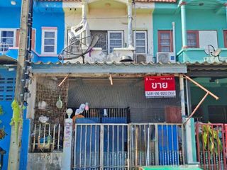 For sale 2 bedrooms townhouse in Bang Sao Thong, Samut Prakan