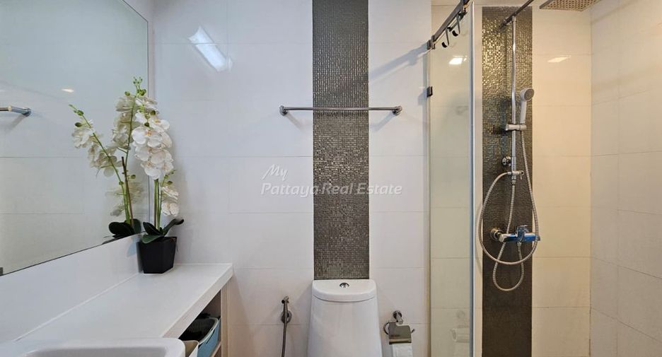 For sale 1 bed condo in Bang Lamung, Chonburi