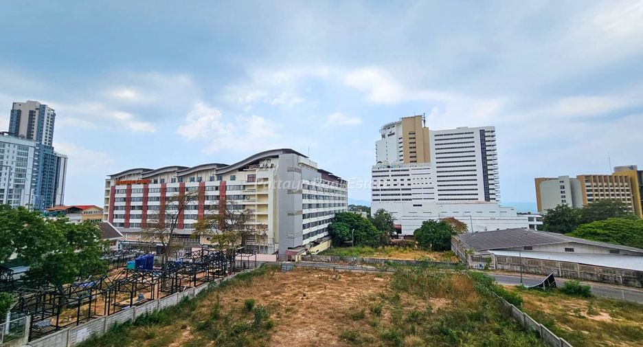 For sale 1 bed condo in Bang Lamung, Chonburi