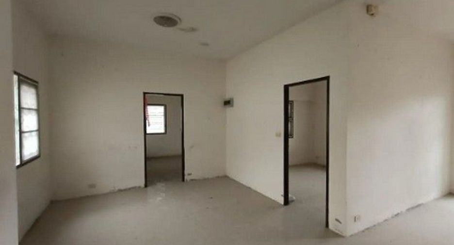 Haus zum Kauf mit 1 Zimmer in Chok Chai, Nakhon Ratchasima