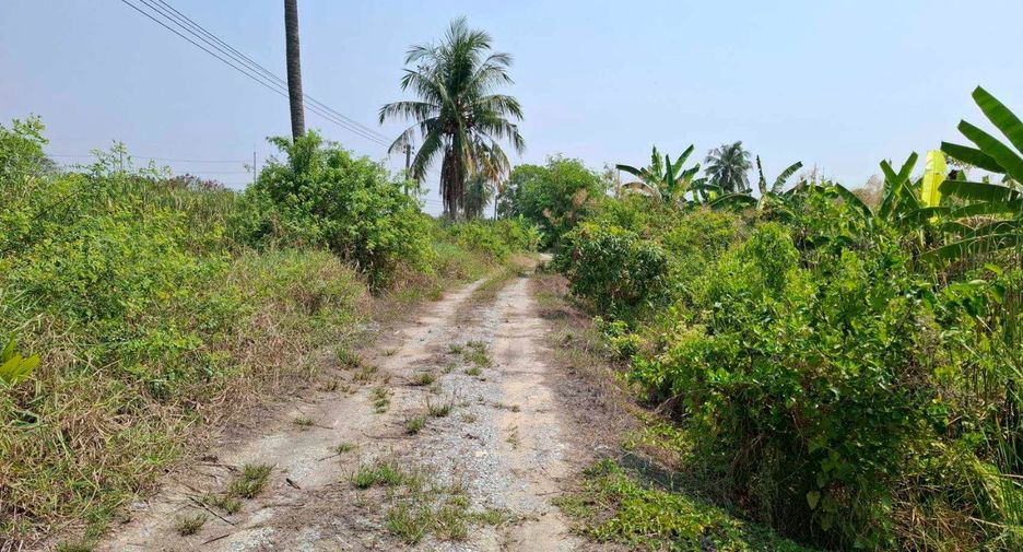 Terreno en venta en Phutthamonthon, Nakhon Pathom